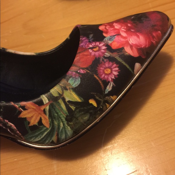 Elliot Lucca Catalina floral printed toe pump - Picture 3 of 8